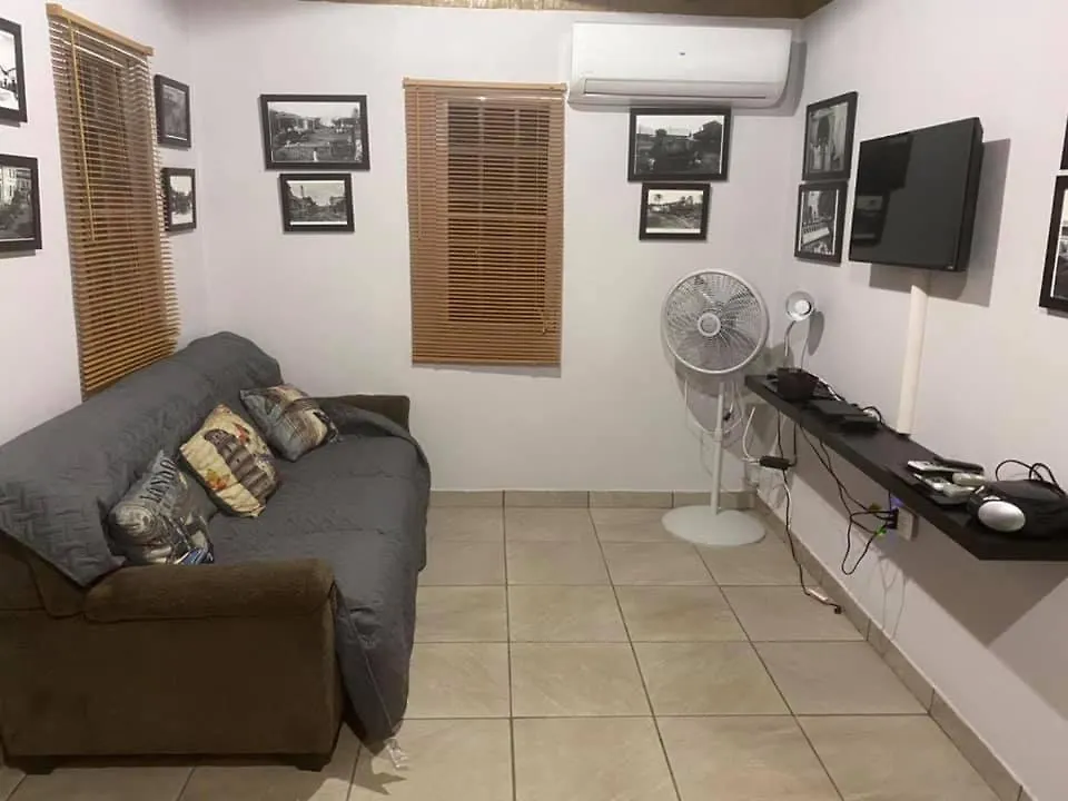 Hospederia Villa Alegre Cabana1 カボ・ロホ 別荘